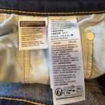 Levi's EUC  724 High Rise Slim Straight Jeans Dark Wash Stretch Denim Size 31 Photo 5