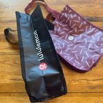 Lululemon  2 small reusable tote shopping bags Photo 5