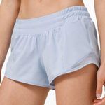 Lululemon  Hotty Hot Low-Rise 2.5" Shorts Blue Linen  Photo 0