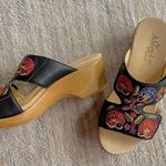 Alegria NIB NEW  by PG Lite Linn Black Needles and Pins Embroidered Wedge Sandals Photo 6