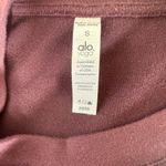 Alo Yoga Glimpse Pullover in Oxblood Photo 10
