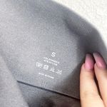 NVGTN Navi Gray Seamless High Waisted Compressive Waist Button Contour Leggings Photo 7