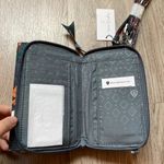 Vera Bradley  RFID 3-in-1 Crossbody in Holiday Dogs NWT Photo 8