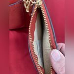 Time And Tru  backpack‎ purse with attached card holder/coinpurse. Photo 3