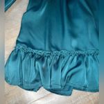 NWT Women’s off the shoulder long sleeve mini dress with ruffle tier with bow Green Photo 4