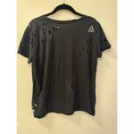 Reebok  Large Black Distressed Women's Dance Short Sleeve Crewneck Athletic Tee Photo 2