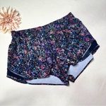Lululemon Hotty Hot High Rise Athletic Shorts Floral Spray Multi 12 Photo 3