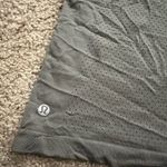 Lululemon Women's Sleeveless Top in Green Photo 4