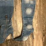 Blue Denim Knee Photo 4