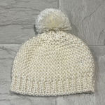 Maurice's  White Winter Hat 100% Acrylic Photo 0