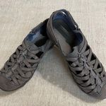 Baretraps Women’s Larson Sandals Photo 0