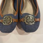 Christian Siriano Denim Ballet Flats Women 7.5W Gold Medallion Slip On Chambray Brown Size 7.5 Photo 3