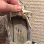 New Balance Shoes Women’s 327 Photo 3