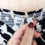 Gap Womens Top Size XL Black White Floral Puff Sleeve Dark Cottage Boho Romantic Photo 2