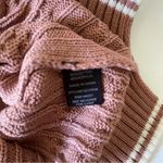 Moon and Madison Sweater Vest Size S White Photo 4