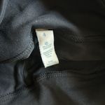 Lululemon  mesh insert Capri leggings Photo 4