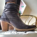 Nordstrom Black Heeled Booties Photo 4