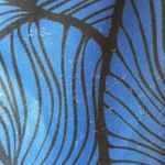 NWOT JALA BLACK AND BLUE LEAF/FLORAL PRINT WORKOUT LEGGINGS Photo 2