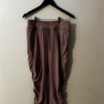 Athleta Attitude Women's Stylish Mauve Jogger Pants Photo 2