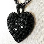 Sweet Romance black rhinestone heart pendant necklace Black Photo 1