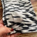 PINK - Victoria's Secret PINK Victoria Secret Women Black White Gray Brush Stroke Athletic Yoga Pants M Photo 8