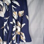 White Mark floral top NWOT Blue Photo 2