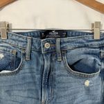 Hollister Ultra High Rise Vintage Straight Jeans W26 L27 Distressed Ripped Denim Photo 1