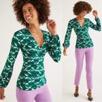 Boden • Elodie Jersey Wrap Top green surplice knit Forest Ribbons pink Size 8 Photo 1