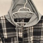 HYFVE BRAND..CROPPED FLANNEL LIKE JACKET BLACK WITH YELLOW(GOLD) STRIPE Photo 2