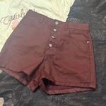 ZARA  Fashion women's burgundy coated mom-fit shorts, size 8, Photo 0