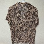 Mystree  Floral Print Button Down Short Sleeve Blouse 
Size Large Photo 10