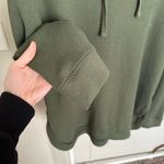 Time and Tru Green Ribbed Lightweight Longsleeve Pullover with hood size medium Photo 2