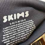 SKIMS Black Leggings Photo 4