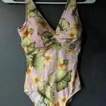 Islander Floral Print One Photo 0