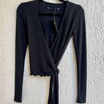 NWT Abercrombie&Fitch Long Sleeve Knit Ruffle Hem Wrap Tie Top Black Women's XS Photo 1