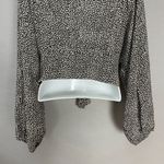 Princess Polly  New Mood Top Tie Front Deep V Size 8 Animal Print‎ Balloon Sleeve Photo 9