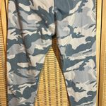 Adidas  Shades of Blue Camo Camoflage Athletic Leggings Tights Large NWT Photo 9