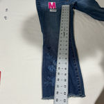 J Brand Woman’s Size 26 Cutoff Flower Aplique Straight Leg Low Rise Blue Jeans Photo 6