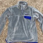 Patagonia sweater size medium Photo 1