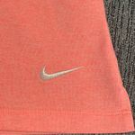 Nike Women’s Sleeveless Golf Polo Photo 2