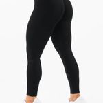 Alphalete  Amplify Leggings Seamless Scrunch Black Small Photo 0