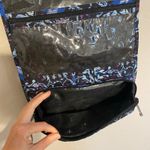 Vera Bradley  Hanging Travel Organizer Toiletries Makeup Bathroom Blue Purple Photo 2