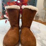 Cozy Brown Shearling Photo 1