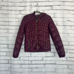 Steve Madden Quilted Puffer Jacket Women’s S Burgundy Hooded Zip Coat Gold Trim Photo 1