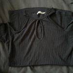 Heart & Hips Black cut-sleeve turtleneck  Photo 1