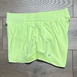 Lululemon  Hotty Hot Low-Rise Lined Running Shorts 4" Size 12‎ Photo 2