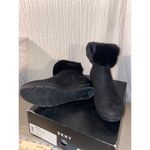 DKNY Women's US 8.5 Wedge Heel Zip Up Ankle Boot Black Faux Fur Comfortable Photo 4
