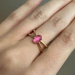 Kendra Scott Emilie Gold Double Band Ring with hot pink stone Photo 0