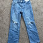 Hollister Low Rise Straight Jeans Photo 0