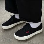 Vans  AUTHENTIC SECRET LOVER
SNEAKER Women 8.0 US Mens 6.5 US Photo 1